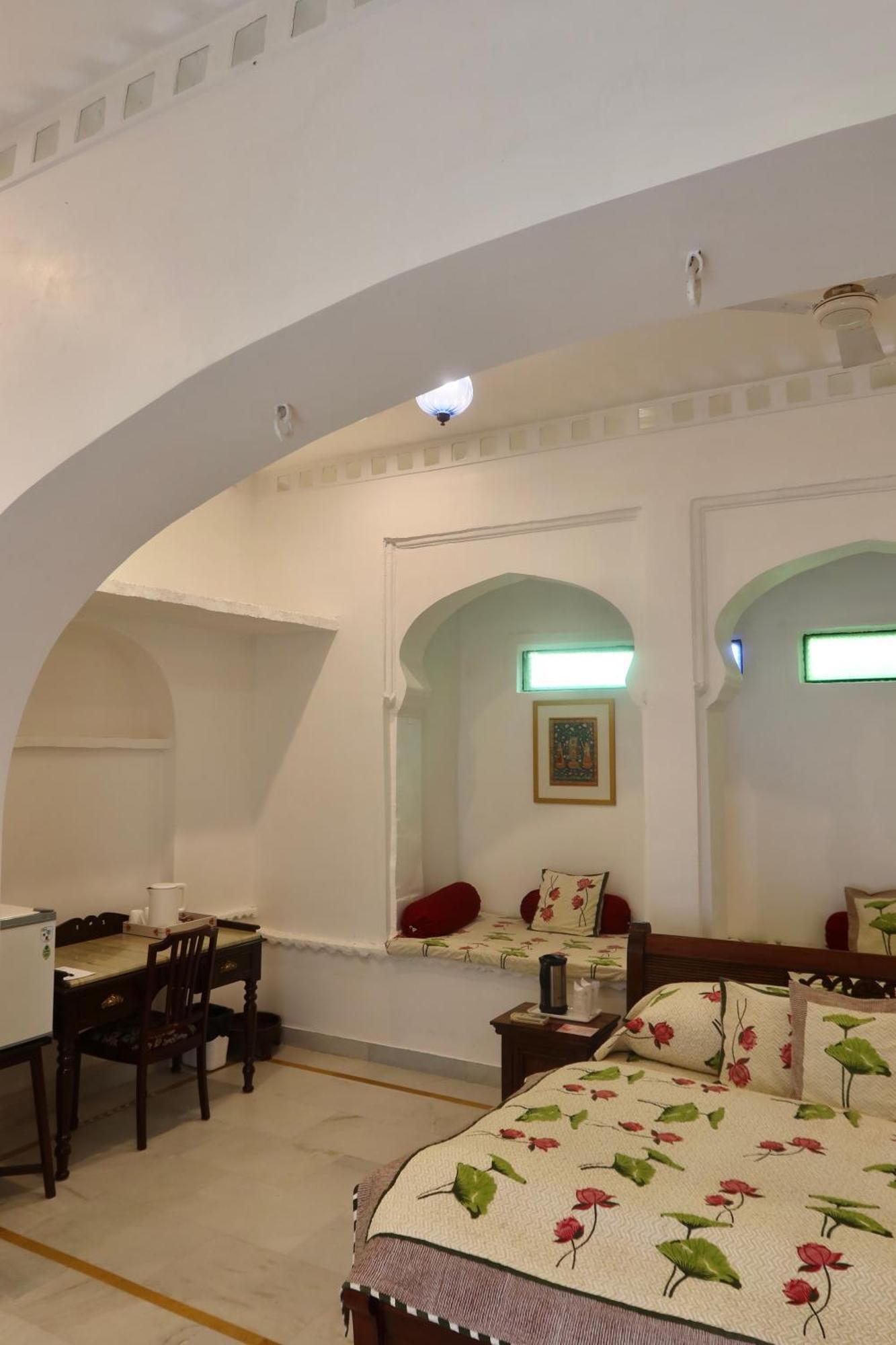Dev Niwas - Heritage Hotel Бунді Екстер'єр фото